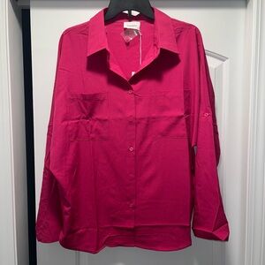 Andree by Unit, NWT, button down blouse with chest pockets. Size Large